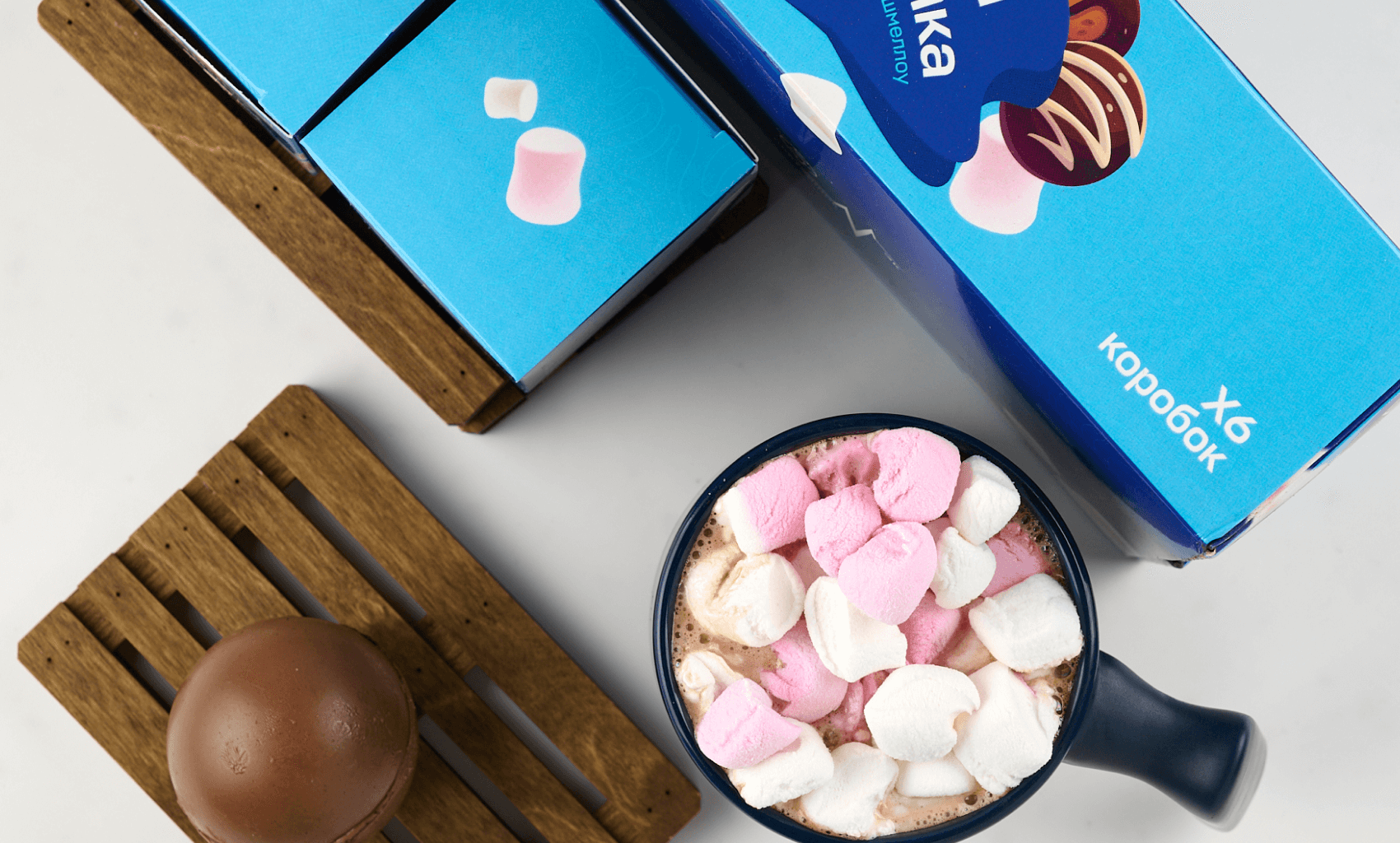 Chocolate bombs with marshmallows