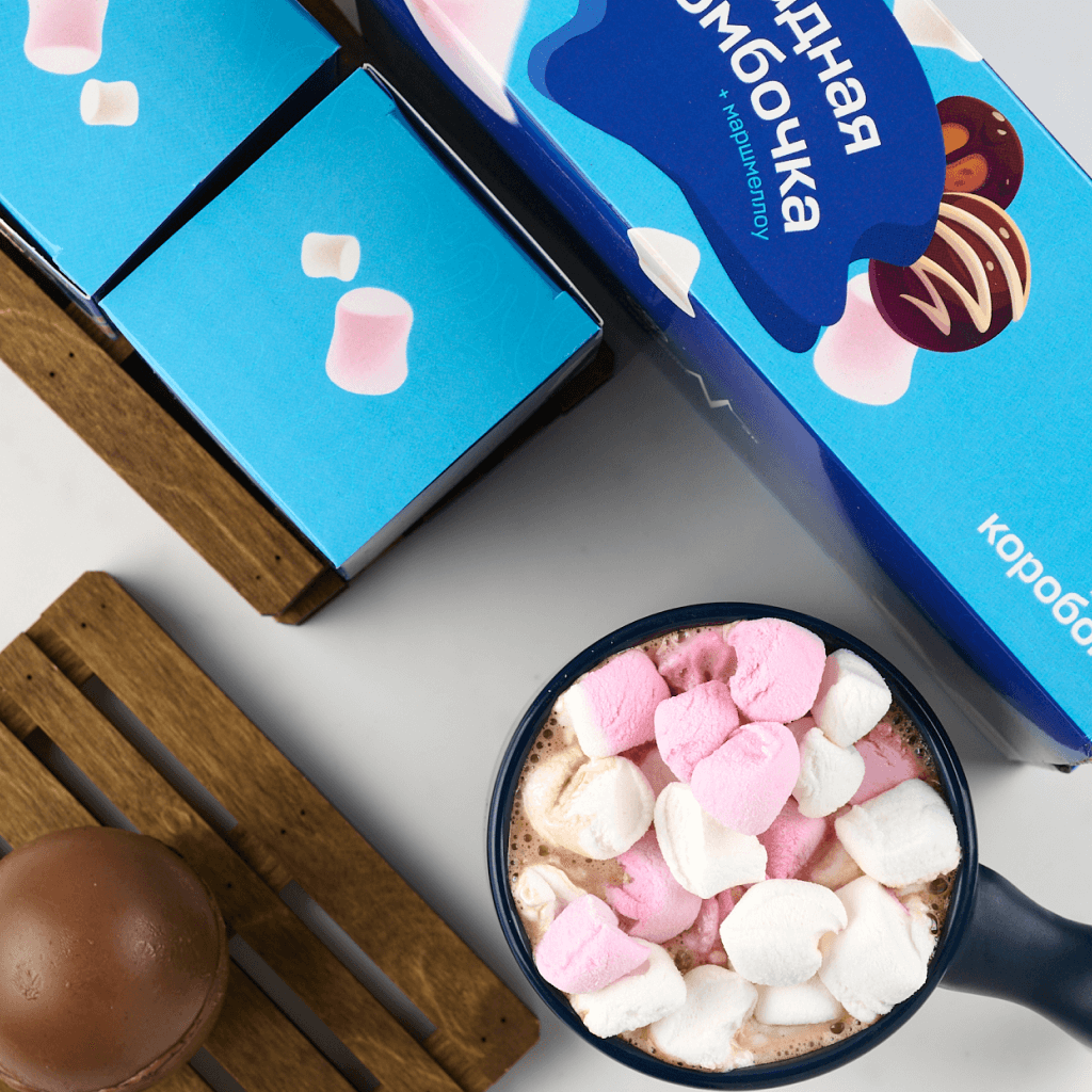 Chocolate bombs with marshmallows